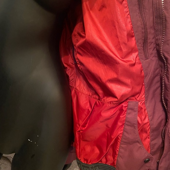 Columbia Maroon Lightweight Fall Jacket - Picture 8 of 10